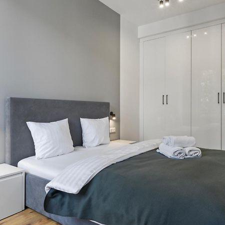 Rentplanet - Apartament Slawinska วอร์ซอ ภายนอก รูปภาพ